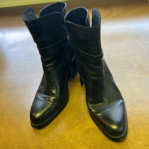 Sam Edelman booties - Picture 2 of 14
